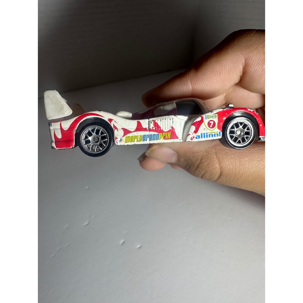 Disney Pixar Cars Shu Todoroki World Grand Prix White Red - Picture 5 of 9